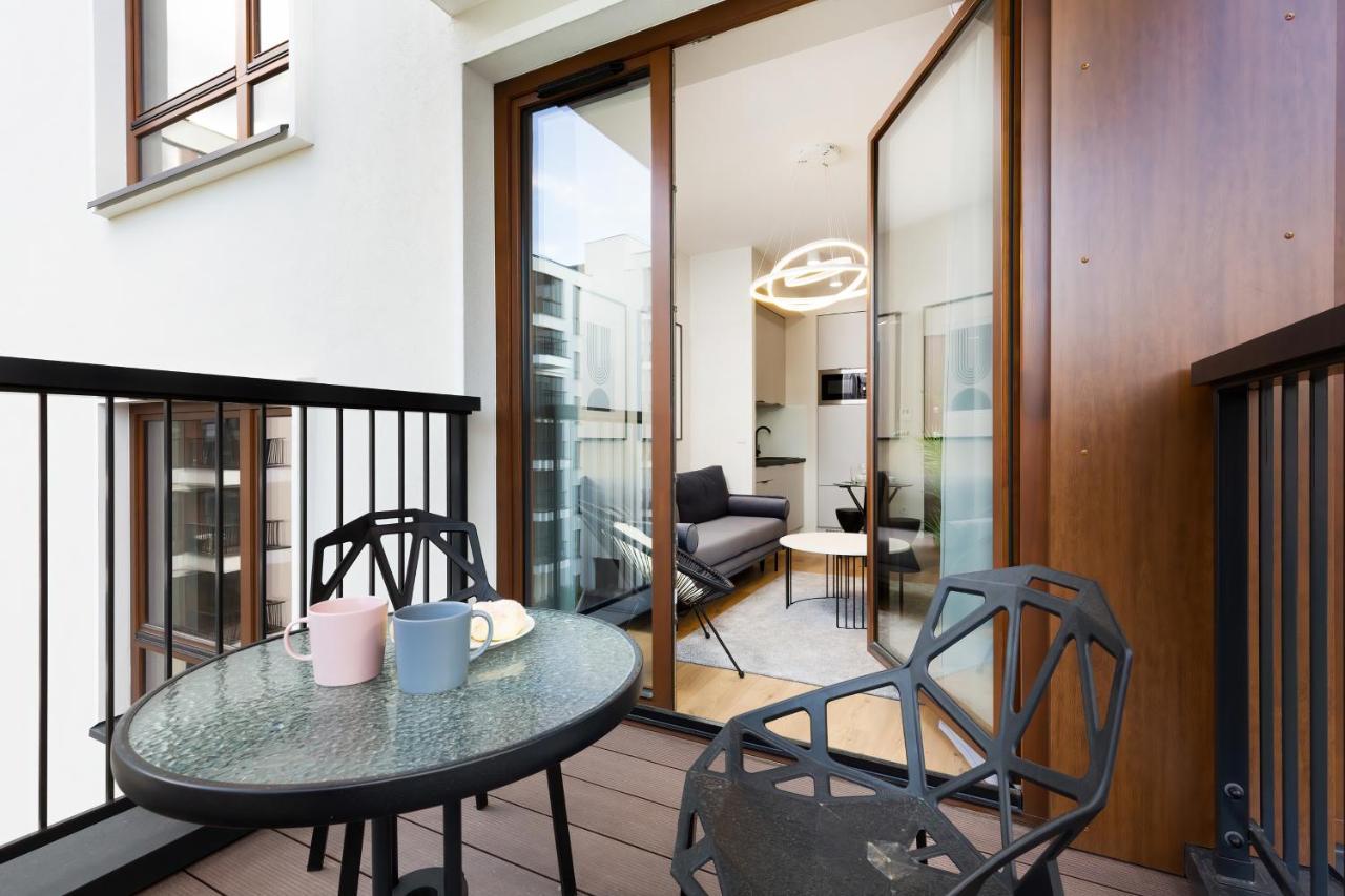 Apartments Browary Warszawskie By Noclegi Renters ワルシャワ エクステリア 写真