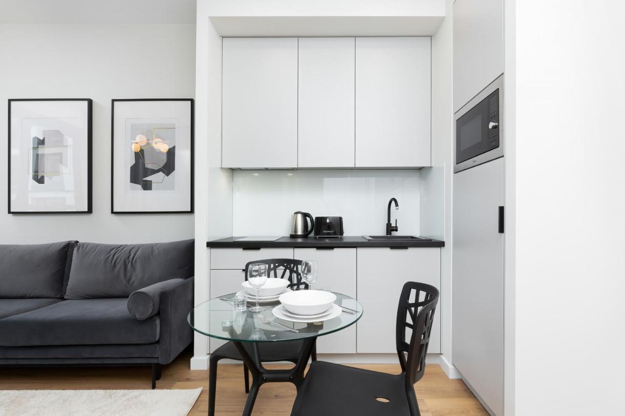 Apartments Browary Warszawskie By Noclegi Renters ワルシャワ エクステリア 写真